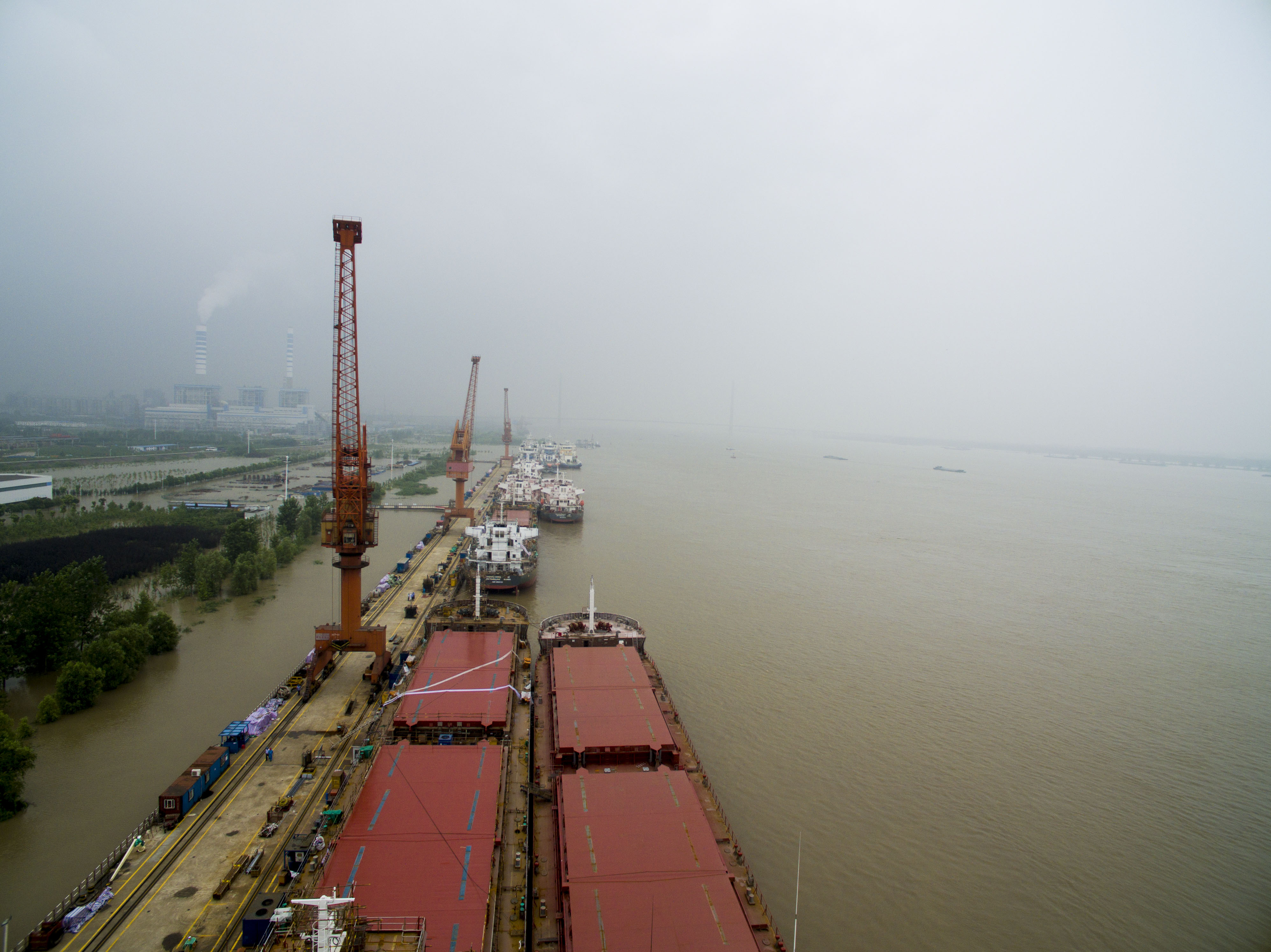 第38頁_公司動態_新聞中心_蕪湖造船廠有限公司