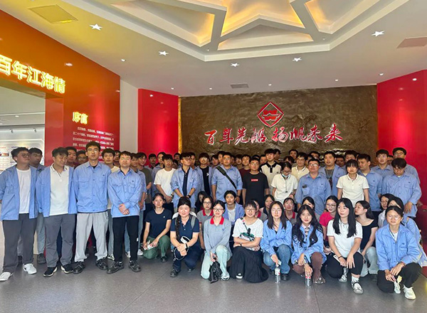 第15頁(yè)_公司動(dòng)態(tài)_新聞中心_蕪湖造船廠有限公司